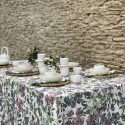 Hellebore Linen Table Cloth -Bertioli IMG 6828 scaled