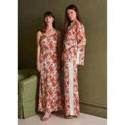 Silk Shirt In Wild Rose With Stripe 8 Silk Shirt In Wild Rose With Stripe -Bertioli Silkslookbooksquare24 5fc5f651 62dc 4c1a b68c 8d188cadd4a8