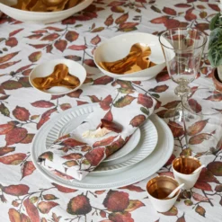 Copper Beech Linen Table Cloth -Bertioli Thyme 09.01.200239 1 3ba8ea10 2634 4602 abf2 71e79fae768b scaled