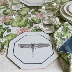 Dragonfly & Waterlily Napkin -Bertioli qr8qlwjaibaqrkwamqkp